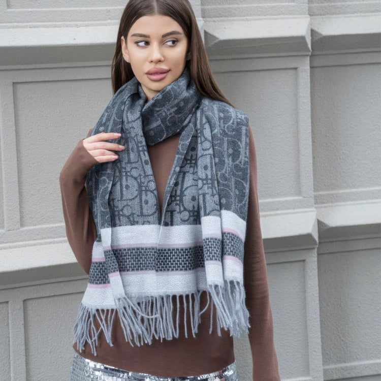 Double stripe blanket scarf with tassel