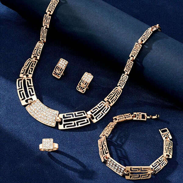 Goldera - Jewelry set