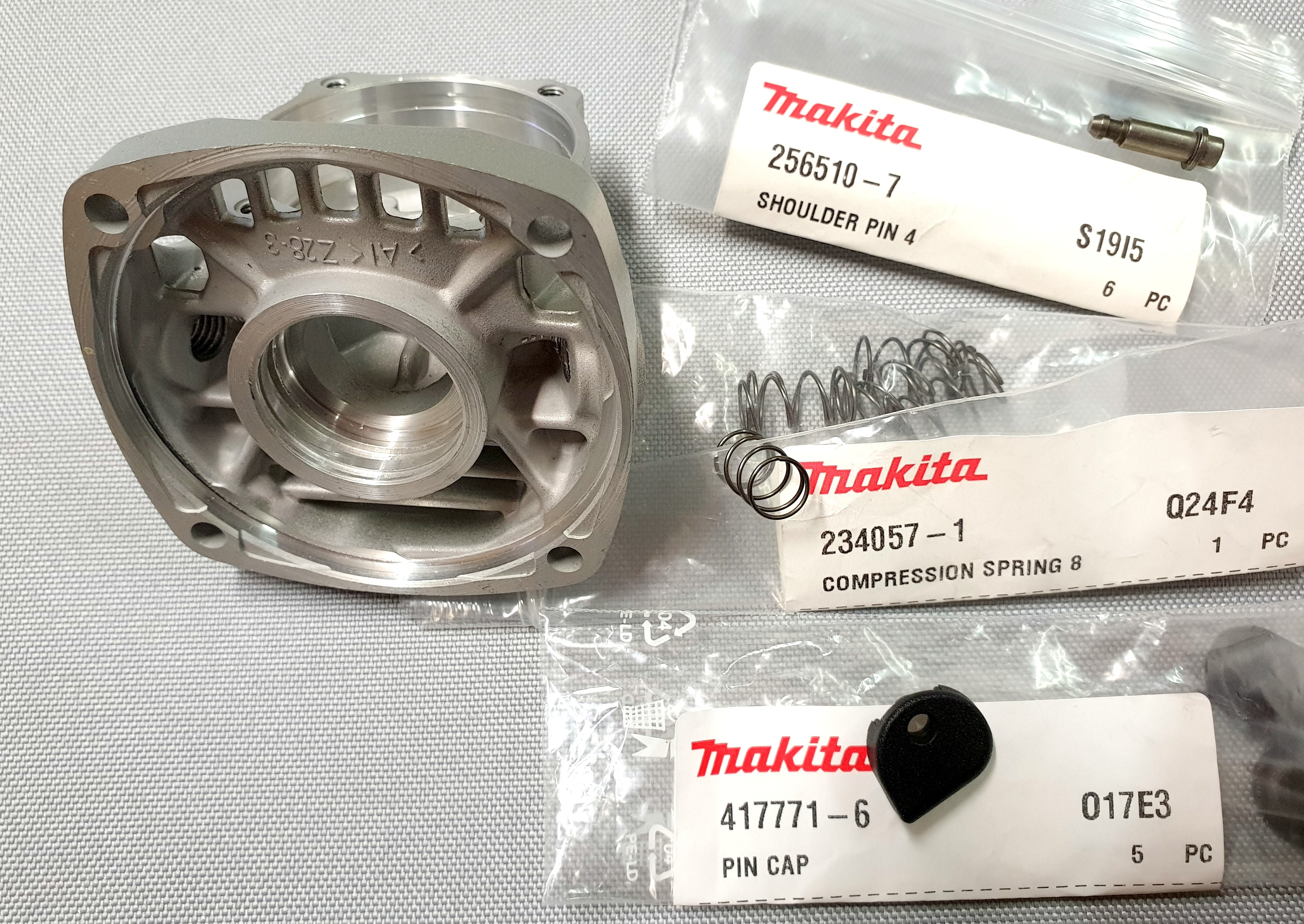 New Makita 318335-8 Gear Housing Set for GA5030 GA4030 GA4034 GA4534 GA5034