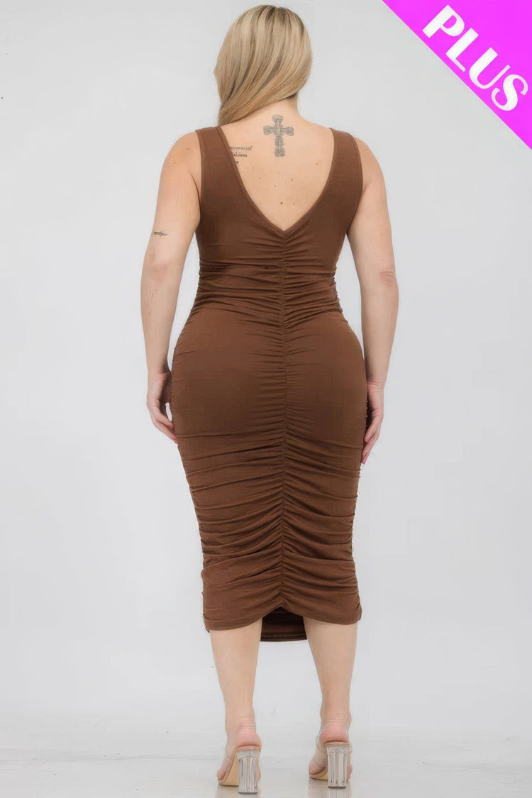 Plus Size Square Neck Ruched Bodycon Midi Dress