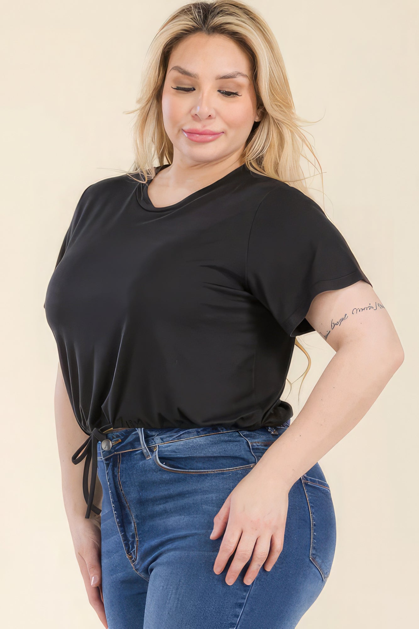 Plus Size Tie Front Drawstring Short Sleeve Crop Top